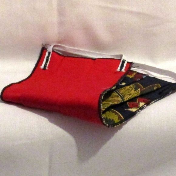 Face Mask Autumn Leaves Pattern - Picture 3 of 3